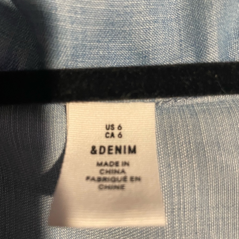 H&M button down denim - Picture 3 of 3